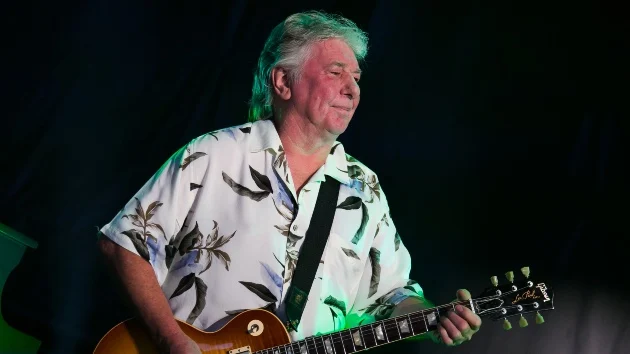 Mick Ralphs, guitarist for Bad Company, Mott the Hoople, dies at 81