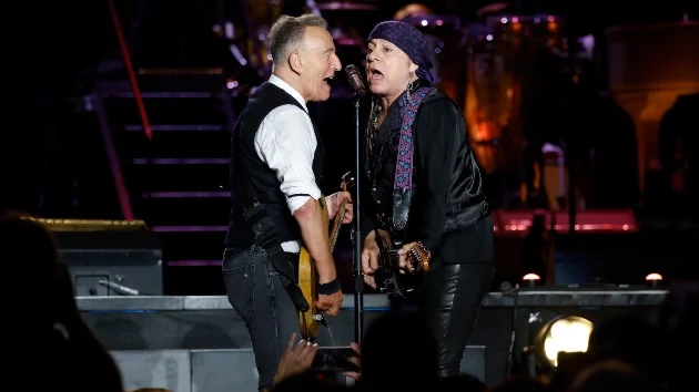 E Street Band guitarist Stevie Van Zandt to miss Bruce Springsteen shows due to appendicitis