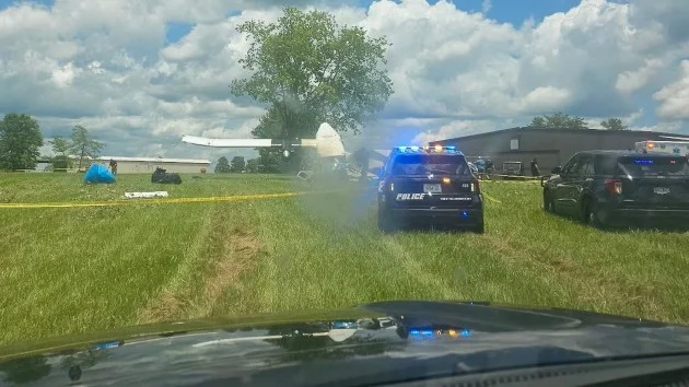 Plane carrying skydivers crashes in Tennessee, multiple people injured: Authorities