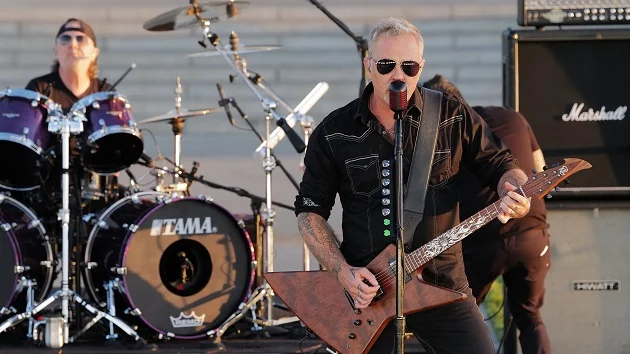Metallica asks for help in identifying kid in throwback photo