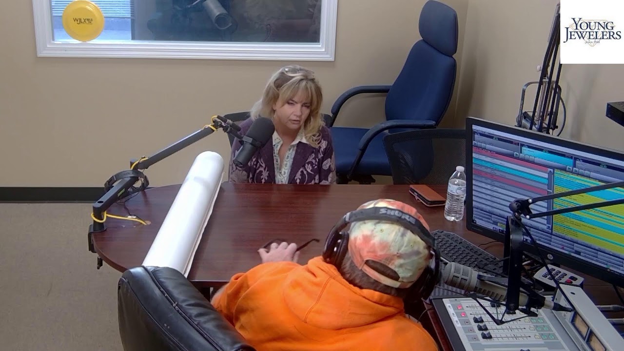 Live@9 with James Phillips and guest Martha Salomaa